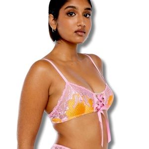 SavageXFenty Phresh Bloom Lace Bralette Sz. XL NWT